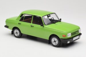 Wartburg 353 Verde MCG 1:18 MCG18062 Pressofusione — immagine 4 di 6