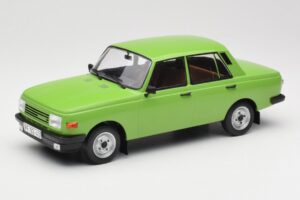 Wartburg 353 Verde MCG 1:18 MCG18062 Pressofusione