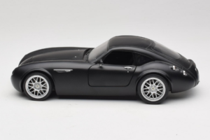 Wiesmann GT MF Matte Black Revell 1:18 WIESMANN002 Pressofusione — immagine 4 di 8