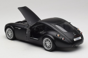 Wiesmann GT MF Matte Black Revell 1:18 WIESMANN002 Pressofusione — immagine 5 di 8