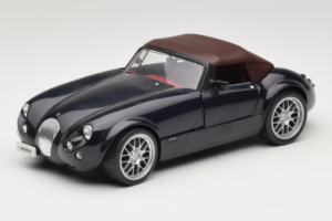 Wiesmann Roadster MF Carbon Black Revell 1:18 WIESMANN001 Pressofusione — immagine 3 di 9