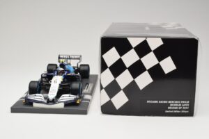 Williams Racing Mercedes FW43B #6 N. Latifi Belgian GP 2021 Minichamps 1:18 117211306 Pressofusione — immagine 6 di 6