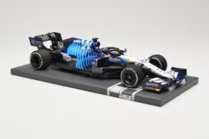 Williams Racing Mercedes FW43B #63 G. Russell Saudi Arabian GP 2021 Minichamps 1:18 117212263 Pressofusione — immagine 4 di 6