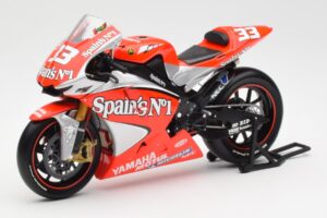 Yamaha YZR-M1 Gauloises Fortuna Yamaha #7 C. Checa MotoGP 2004 Minichamps 1:12 122043007 Pressofusione — immagine 2 di 6