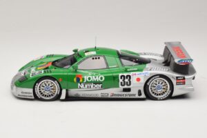 Nissan R390 GT1 #33 S. Motoyama / T. Kurosawa / M. Kageyama 24 Hours of Le Mans 1998 GT Spirit 1:18 GT1003 Resina — immagine 3 di 6