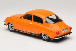 Saab 96 V4 Arancione MCG 1:18 MCG18654 Pressofusione — immagine 5 di 6