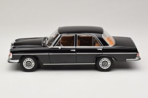 Mercedes 280 SE W108 Nero Norev 1:18 183360 Pressofusione — immagine 4 di 8