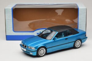 BMW 3 Series E36 Cabrio Blu Metallizzato MCG 1:18 MCG18319 Pressofusione — immagine 7 di 7