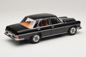 Mercedes 280 SE W108 Nero Norev 1:18 183360 Pressofusione — immagine 3 di 8