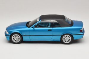 BMW 3 Series E36 Cabrio Blu Metallizzato MCG 1:18 MCG18319 Pressofusione — immagine 4 di 7