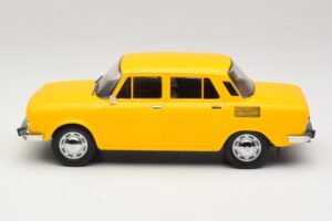 Skoda 100 L Giallo MCG 1:18 MCG18781 Pressofusione — immagine 3 di 6