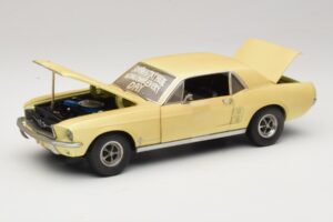 Ford Mustang Coupe Giallo The Walking Dead Greenlight 1:18 12958 Pressofusione — immagine 2 di 8