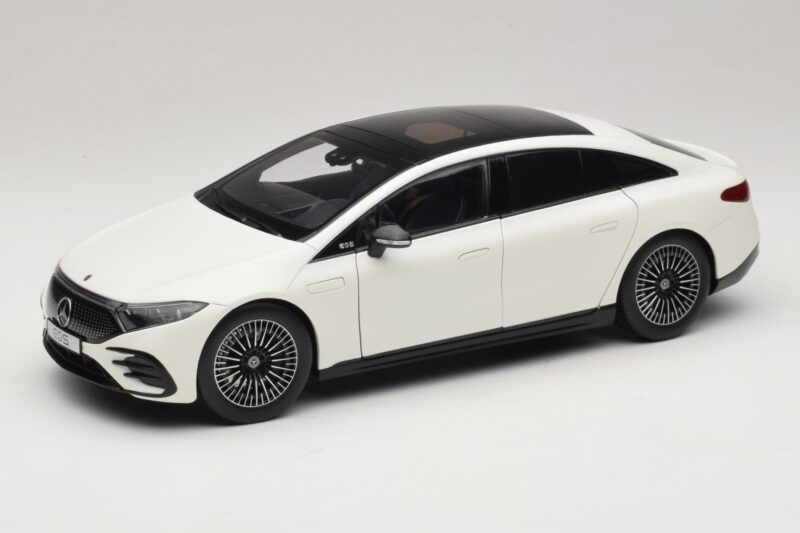 Mercedes EQS V297 Manufaktur Opalite White NZG 1:18 B66961049 Pressofusione