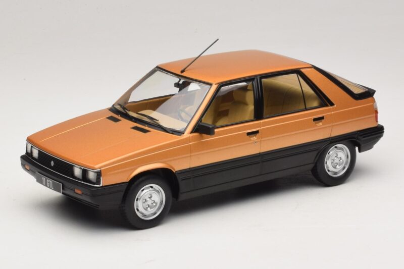 Renault 11 GTL Oro MCG 1:18 MCG18590 Pressofusione