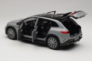 Mercedes EQS SUV X296 Manufaktur Alpine Grey NZG 1:18 B66960591 Pressofusione — immagine 5 di 8