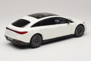 Mercedes EQS V297 Manufaktur Opalite White NZG 1:18 B66961049 Pressofusione — immagine 3 di 8