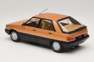 Renault 11 GTL Oro MCG 1:18 MCG18590 Pressofusione — immagine 5 di 6
