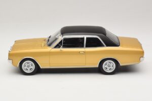 Opel Commodore A Beige MCG 1:18 MCG18559 Pressofusione — immagine 3 di 6