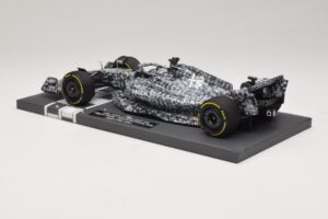 Alfa Romeo Orlen C42 R. Kubica Testing Barcelona 2022 Minichamps 1:18 117229988 Resina — immagine 5 di 7