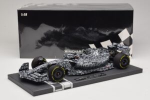 Alfa Romeo Orlen C42 V. Bottas Testing Barcelona 2022 Minichamps 1:18 117229977 Resina — immagine 7 di 7