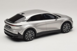 Alpine A390 GT Argent Mercure Otto 1:18 OT1318 Resina — immagine 2 di 6