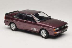 Audi Quattro Purple Metallic Minichamps 1:18 155016125 Pressofusione — immagine 4 di 6