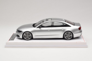 Audi S6 C7 Florett Silver Metallic IVY Merit 1:18 REMC038 Resina