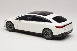 Mercedes EQS V297 Manufaktur Opalite White NZG 1:18 B66961049 Pressofusione — immagine 7 di 8