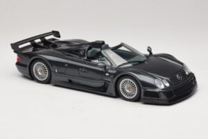 Mercedes AMG CLK GTR Roadster Grigio GT Spirit 1:18 GT960 Resina — immagine 4 di 6