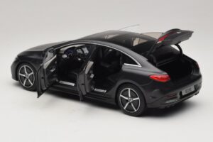 Mercedes EQE V295 Graphite Grey Magno NZG 1:18 B66961108 Pressofusione — immagine 7 di 8