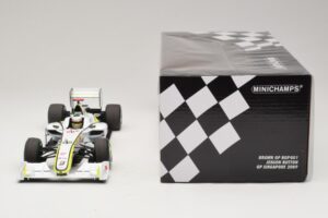 Brawn GP BGP001 #22 J. Button Singapore GP 2009 Minichamps 1:18 180090222 Resina — immagine 6 di 7