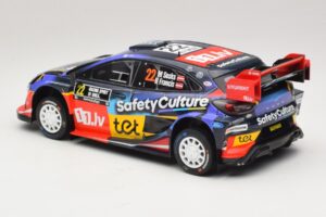 Ford Puma Rally1 #22 M. Sesks / R. Francis Rally Sweden 2025 IXO 1:18 18RMC240 Pressofusione — immagine 5 di 6