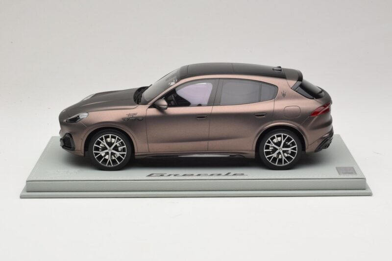 Maserati Grecale Bronzo BBR 1:18 P18220FMAS Resina