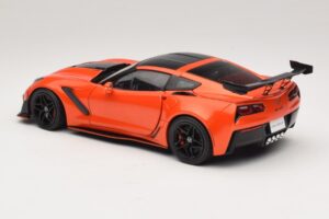 Chevrolet Corvette C7 ZR1 Rosso IXO 1:18 U18RDC001-FO Pressofusione — immagine 7 di 8