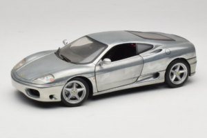 Ferrari 360 Modena Argento Cromato Hot Wheels 1:18 27774 Pressofusione