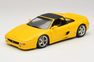Ferrari F355 Spider Giallo con Tetto Nero UT Models 1:18 180074030-P4 Pressofusione