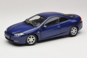 Ford Cougar Blu Action 1:18 ACTION001 Pressofusione