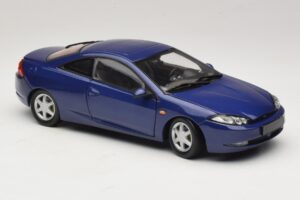Ford Cougar Blu Action 1:18 ACTION001 Pressofusione — immagine 6 di 8
