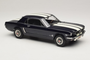 Ford Mustang Nightmist Blue Norev 1:18 182805 Pressofusione — immagine 4 di 6