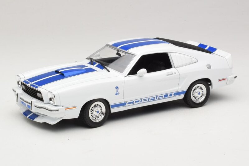 Ford Mustang II Cobra II Charlie's Angels Movie Greenlight 1:18 12880 Pressofusione