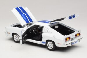 Ford Mustang II Cobra II Charlie's Angels Movie Greenlight 1:18 12880 Pressofusione — immagine 5 di 8