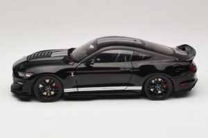 Ford Mustang Shelby GT500 S550 Nero IXO 1:18 U18RDC002-FO Pressofusione — immagine 4 di 8