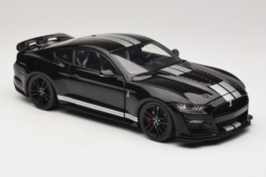 Ford Mustang Shelby GT500 S550 Nero IXO 1:18 U18RDC002-FO Pressofusione — immagine 6 di 8