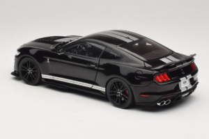 Ford Mustang Shelby GT500 S550 Nero IXO 1:18 U18RDC002-FO Pressofusione — immagine 7 di 8