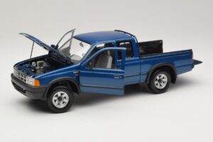 Ford Ranger Super Cab Blu Action 1:18 ACTION002 Pressofusione — immagine 2 di 8