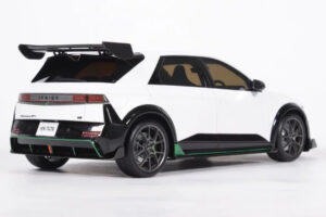 Hyundai Ioniq 5 N DK Edition Atlas White Matt Otto 1:18 OT1227 Resina — immagine 2 di 5