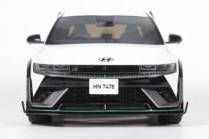 Hyundai Ioniq 5 N DK Edition Atlas White Matt Otto 1:18 OT1227 Resina — immagine 4 di 5