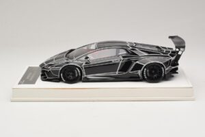 Lamborghini Aventador Liberty Walk TRON Nero Brillante JUC 1:18 J32-14 Resina — immagine 3 di 7