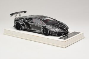 Lamborghini Aventador Liberty Walk TRON Nero Brillante JUC 1:18 J32-14 Resina — immagine 4 di 7