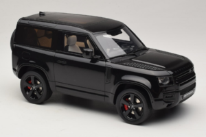 Land Rover Defender 90 L663 P400 X-Dynamic HSE Santorini Black GT Spirit 1:18 GT992 Resina — immagine 4 di 6